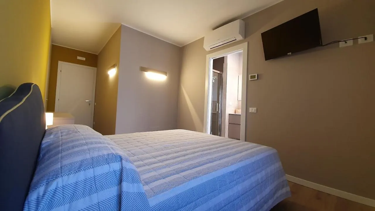Apartment Appartamenti Moonlight Seriate