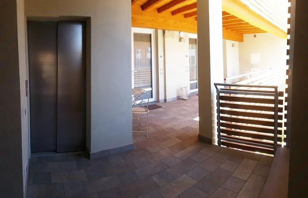 Apartment Appartamenti Moonlight Seriate